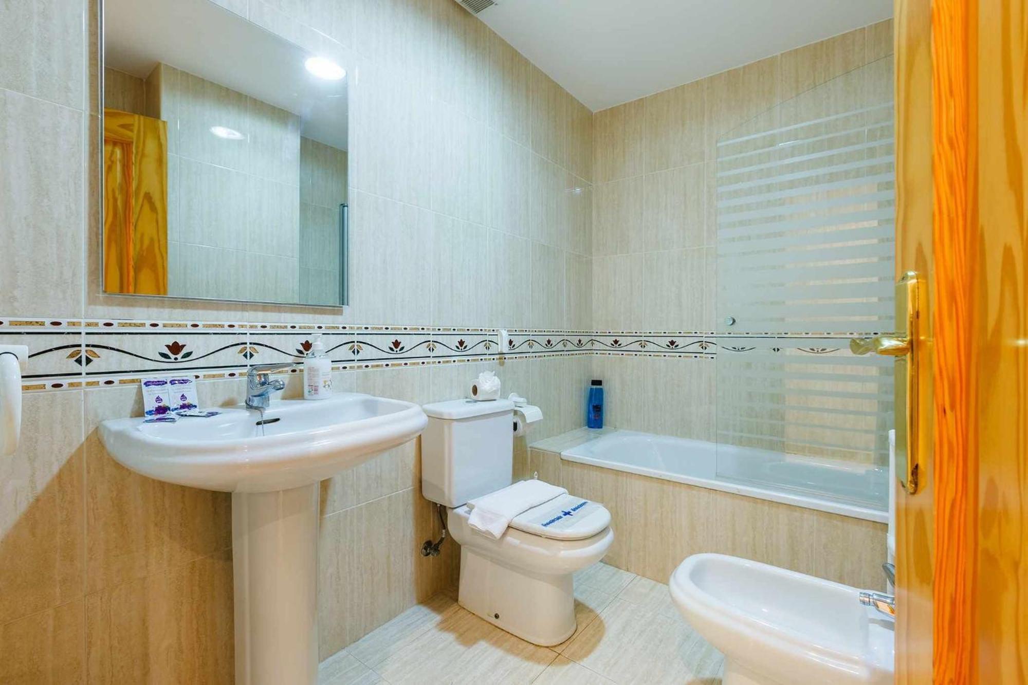 Apartamento Azucarera Playa Torre Del Mar Exterior foto